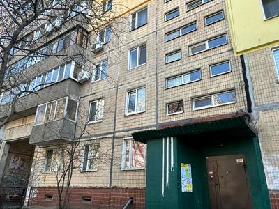 квартира за адресою Крушельницької пров. (Людмили Мокієвської), 4