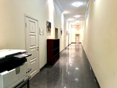 коммерческая по адресу Владимира Моссаковского ул. (Клари Цеткін), 1-А