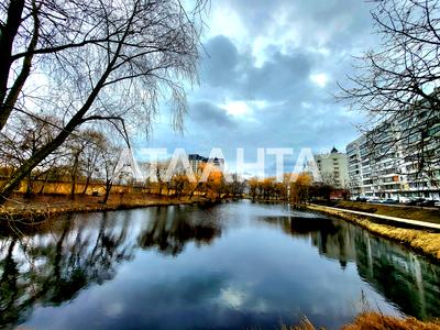 квартира за адресою Юності вул., 4