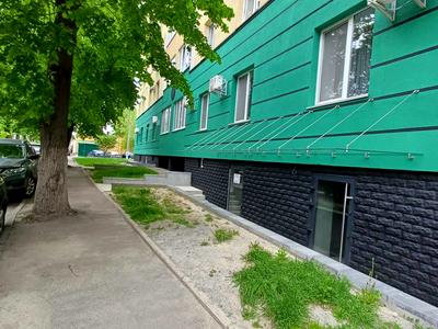комерційна за адресою вул. Тиха, 7