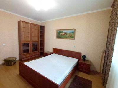 квартира за адресою Олександра Мішуги, 12