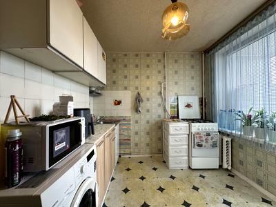 квартира за адресою Мілютенка вул., 17-Б
