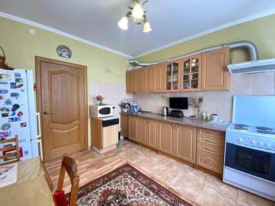 квартира по адресу Олены Пчилки ул., 6