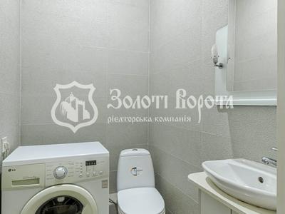 квартира за адресою Боголюбова вул., 9-Б