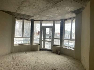 комерційна за адресою Декабристів, 52