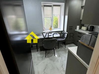 квартира за адресою Небесної Сотні вул. (Леніна), 124