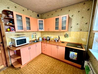 квартира за адресою Анни Ахматової вул., 15