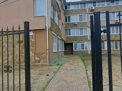квартира за адресою Черняхівського вул., 28