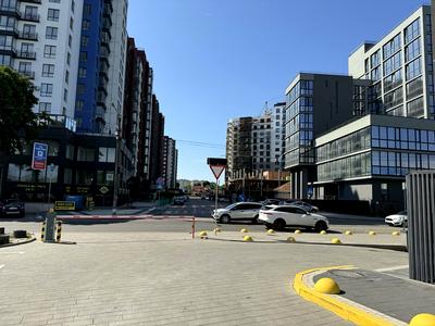 коммерческая по адресу Надрічна, 6