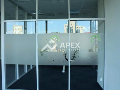 комерційна за адресою Спортивна пл., 1