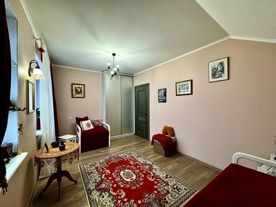 будинок за адресою Лугова