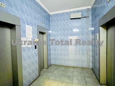 квартира по адресу Миколы Бажана просп., 10