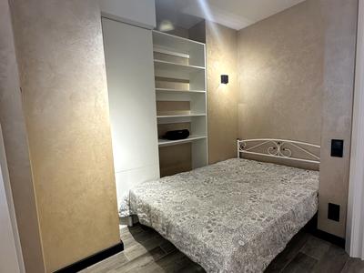 квартира за адресою Академіка Амосова вул., 12