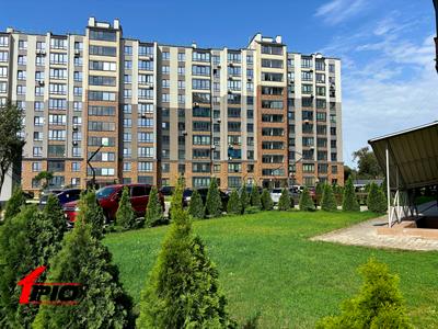 квартира за адресою Домбровського вул., 3д