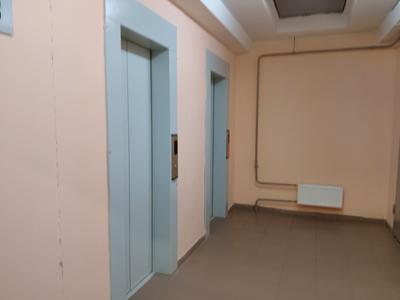 квартира за адресою Миколи Вінграновського вул., 2