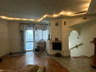 квартира за адресою Карпатська вул., 15а