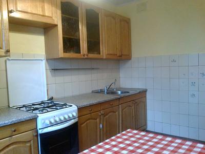 квартира за адресою Автозаводська вул., 93
