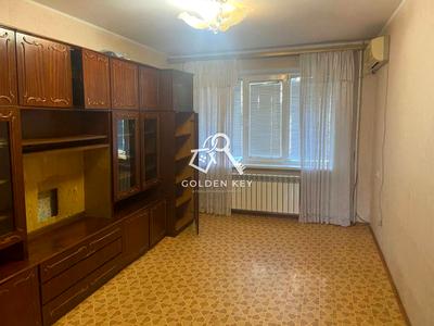квартира за адресою Космонавтів вул., 27
