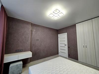 квартира за адресою Любомира Гузара просп. (Космонавта Комарова), 15