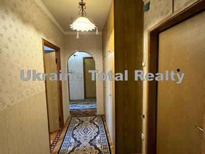 квартира за адресою Сержа Лифаря вул. (Олександра Сабурова), 8-А