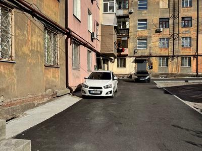 квартира за адресою Олександра Кошиця вул. (Караваєва), 24