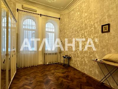 квартира по адресу Толстого Льва пл., 13