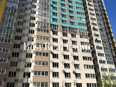 квартира за адресою Академіка Заболотного вул., 15-г