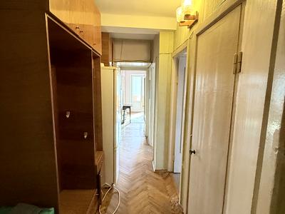квартира за адресою Ореста Левицького вул. (Академіка Курчатова), 8