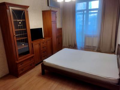 квартира за адресою Євгена Коновальця вул. (Щорса), 32-В