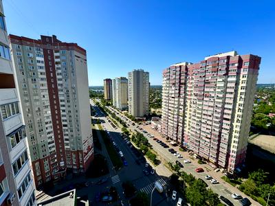 квартира за адресою Софії Русової вул., 1
