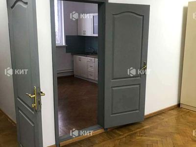 коммерческая по адресу Павловська площа, 1/3