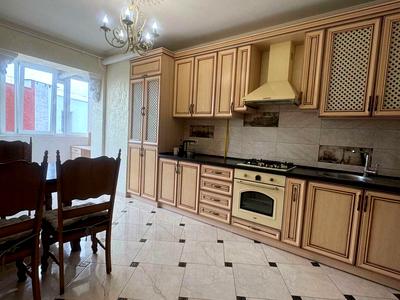 квартира за адресою Жасминова вул., 5б