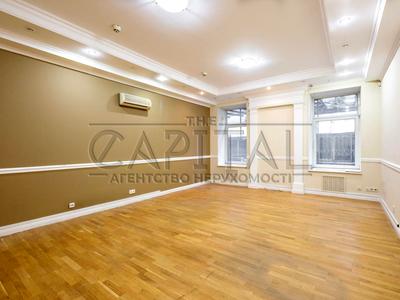 коммерческая по адресу Жилянская ул., 5/60
