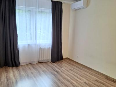 квартира за адресою Феодосійський пров., 24а