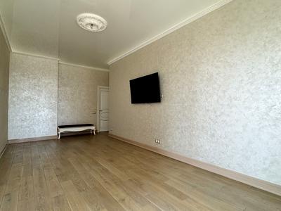 квартира за адресою Василя Тютюнника вул. (Анрі Барбюса), 37/1