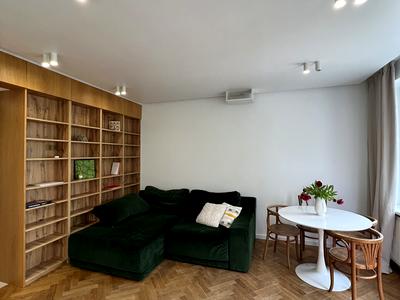 квартира за адресою Академіка Степана Рудницького вул., 34