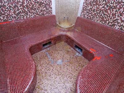 коммерческая по адресу Петра Калнишевського ул. (Михайла Майорова), 7
