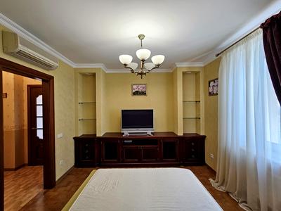 квартира за адресою Верховинна вул., 35