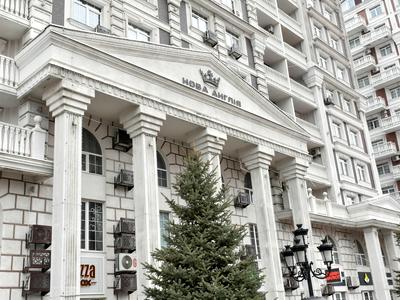 комерційна за адресою Михайла Максимовича вул. (Онуфрія Трутенка), 24