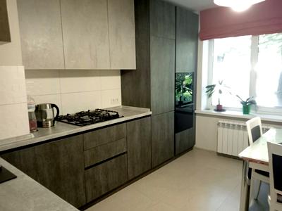 квартира за адресою Новорічна вул., 49