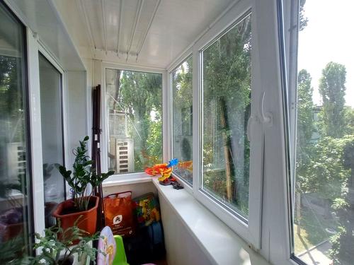 квартира за адресою Солідарна вул., 2