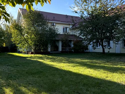 дом по адресу с. Софиевская борщаговка, Звёздная ул., 8