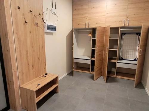 квартира за адресою Ревуцького вул., 40-Б