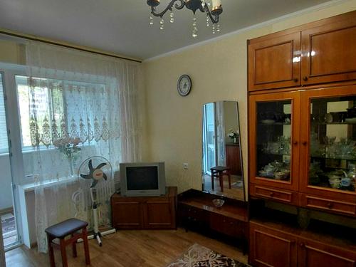 квартира за адресою Автозаводська вул., 54