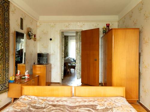 квартира за адресою Ореста Левицького вул. (Академіка Курчатова), 8