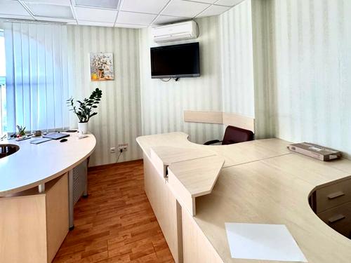 коммерческая по адресу Кияновский пер., 7-А