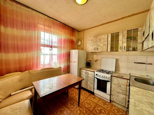 квартира за адресою Лазурна вул., 40