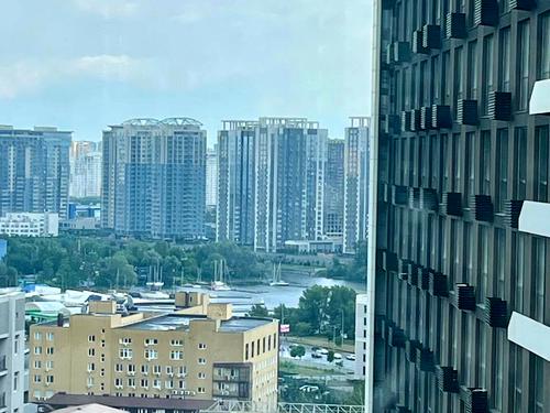 квартира за адресою Причальна вул., 10