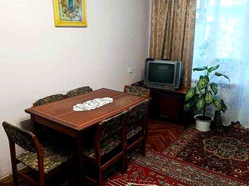 квартира по адресу Героев Крут ул., 5