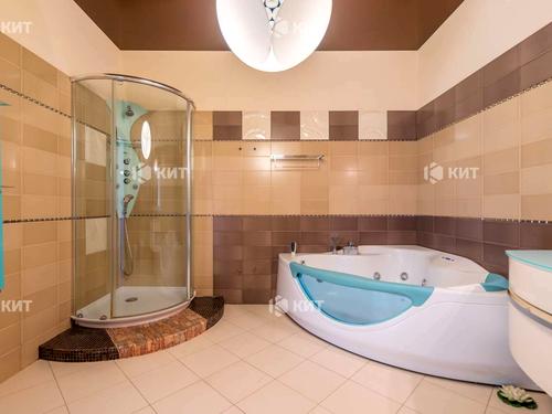 квартира за адресою Ярослава Мудрого вул. (Петровського), 30а